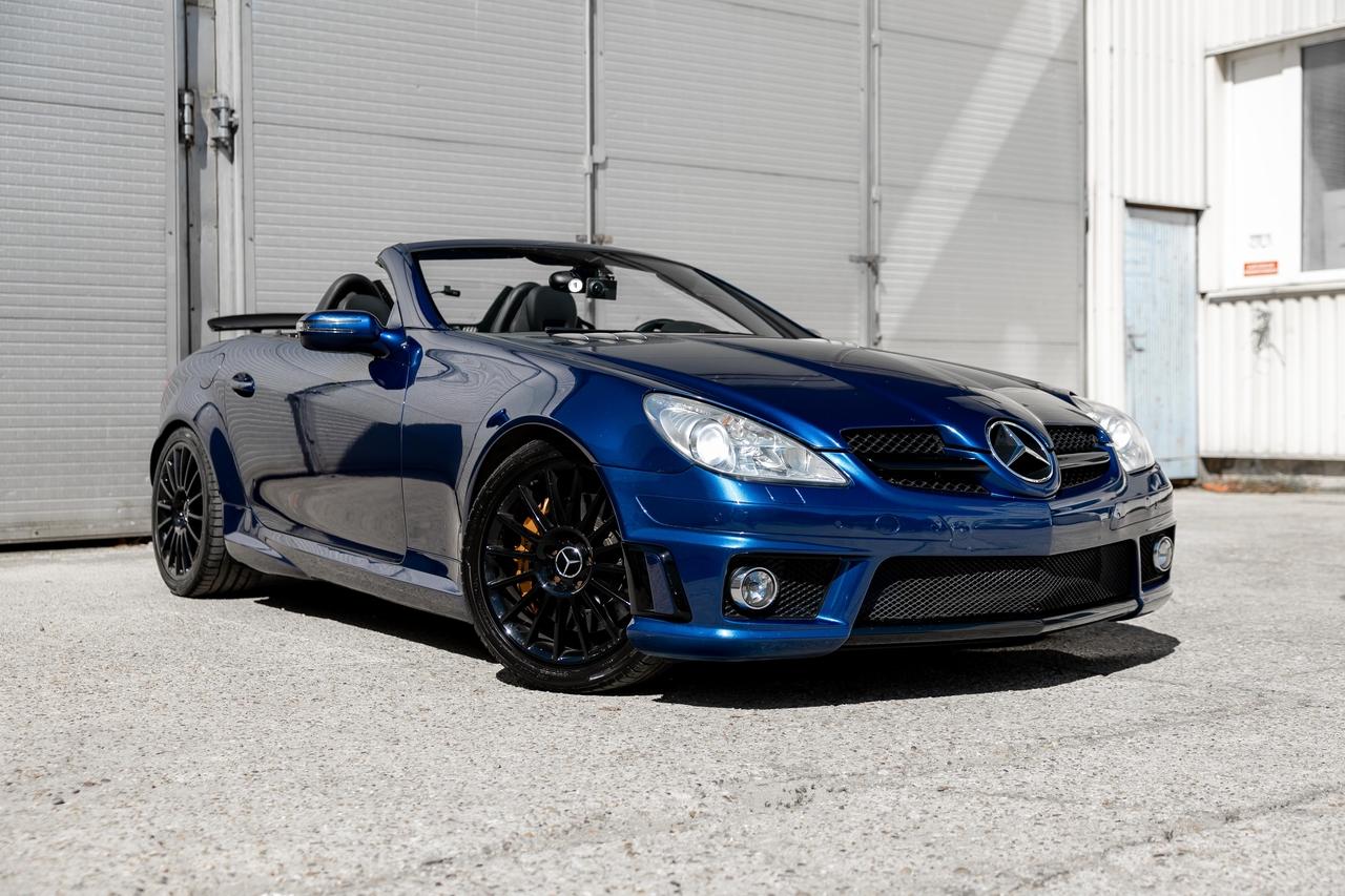 2005 Mercedes-Benz SLK55 AMG R171 LesAnciennes.com