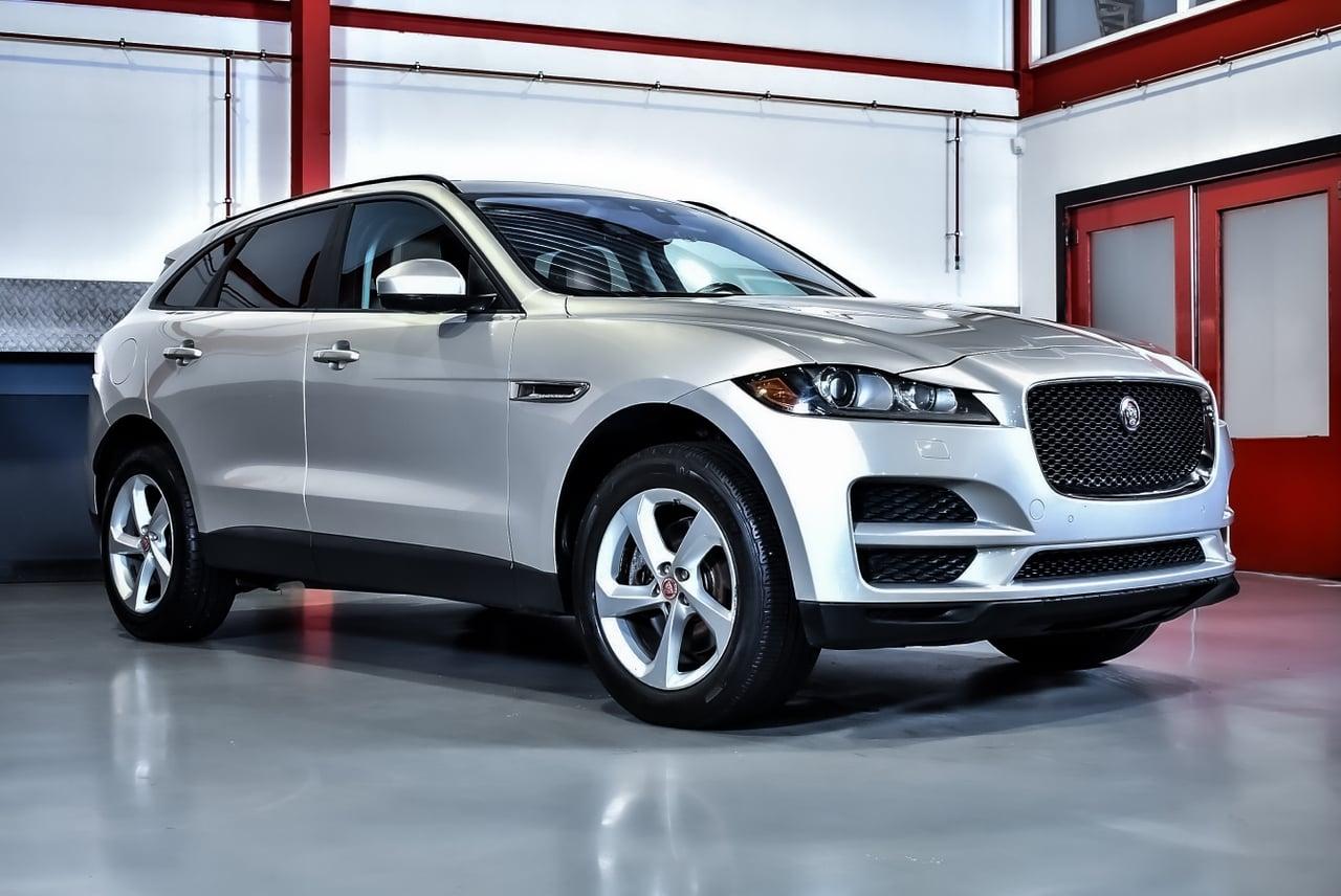 2017 Jaguar F-Pace 35t SUV Premium 3,0L V6 LesAnciennes.com