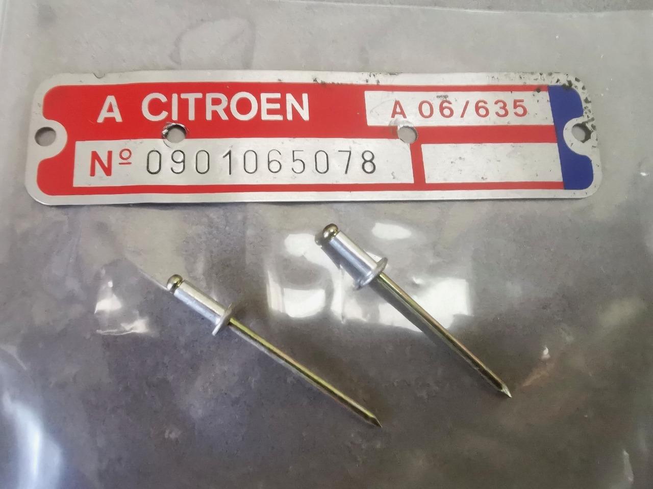 Rare plaque moteur Aluminium CITROEN 2CV 6 LesAnciennes.com