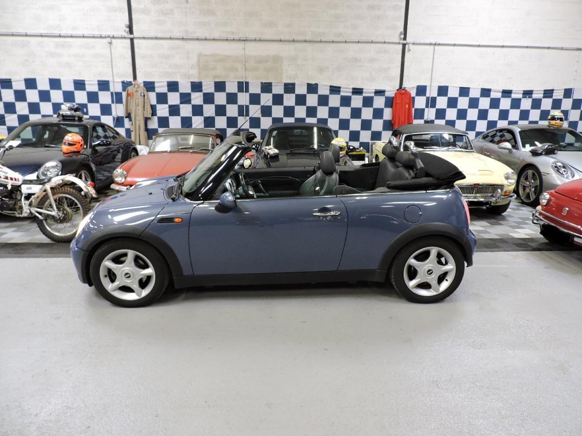 MINI cooper Cabriolet - 2005 LesAnciennes.com