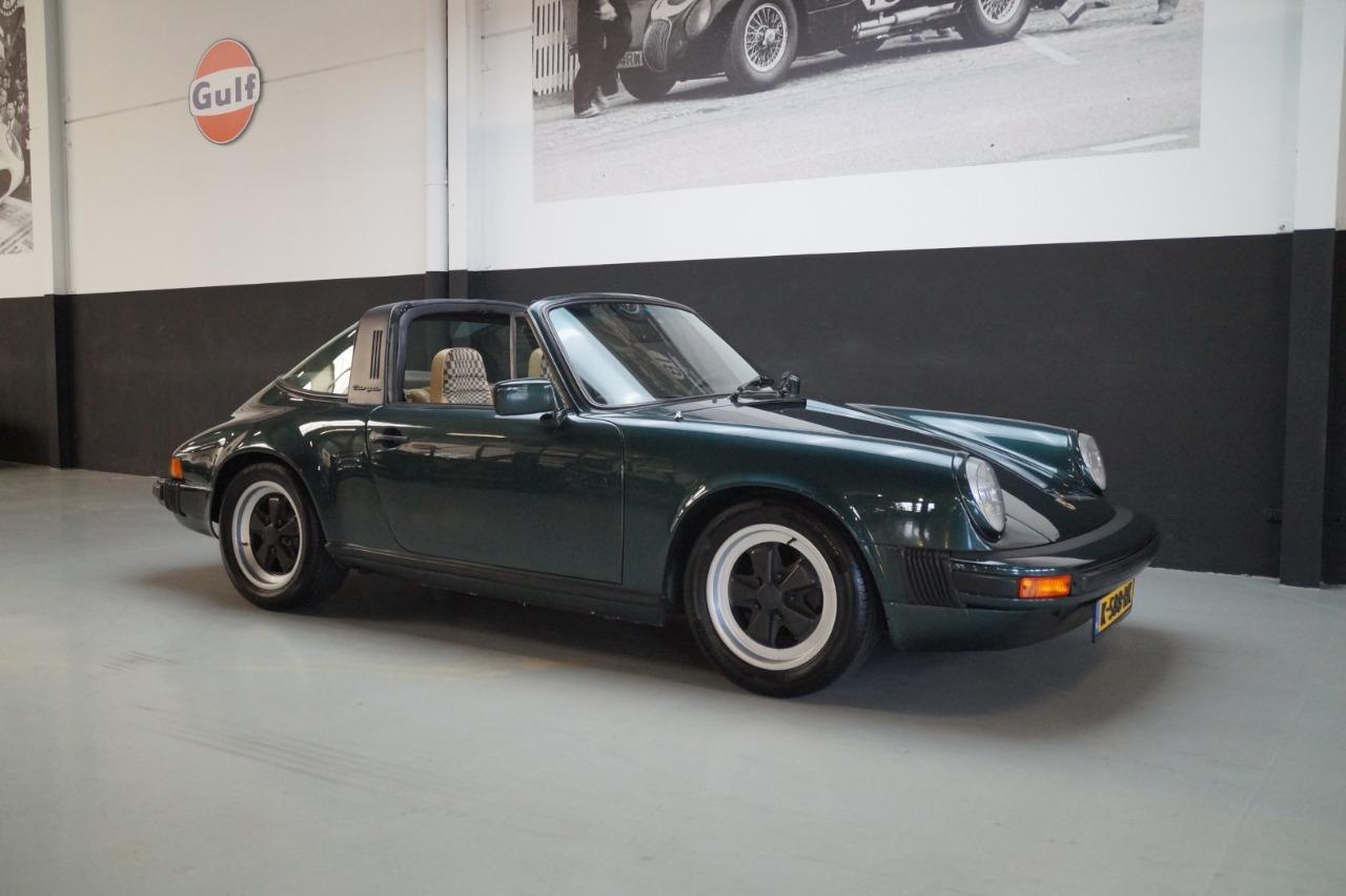 PORSCHE 911 - 1980 LesAnciennes.com