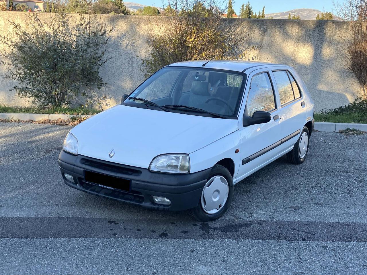 RENAULT Clio RL - 1996 LesAnciennes.com