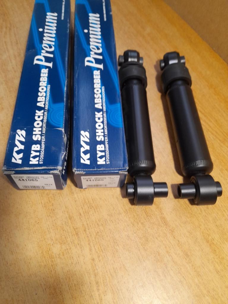 Amortisseurs arrière Peugeot 106 AX saxo 441065 LesAnciennes.com