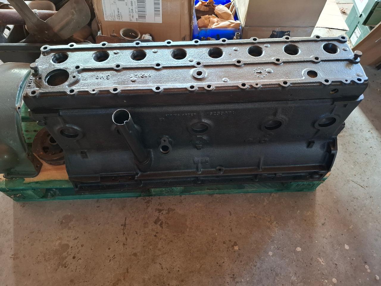 MOTEUR PONTIAC 248 CI de 1937 à 1949 LesAnciennes.com