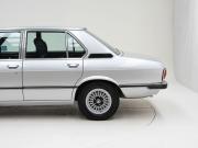 image_66-BMW 520 E12 - 1980