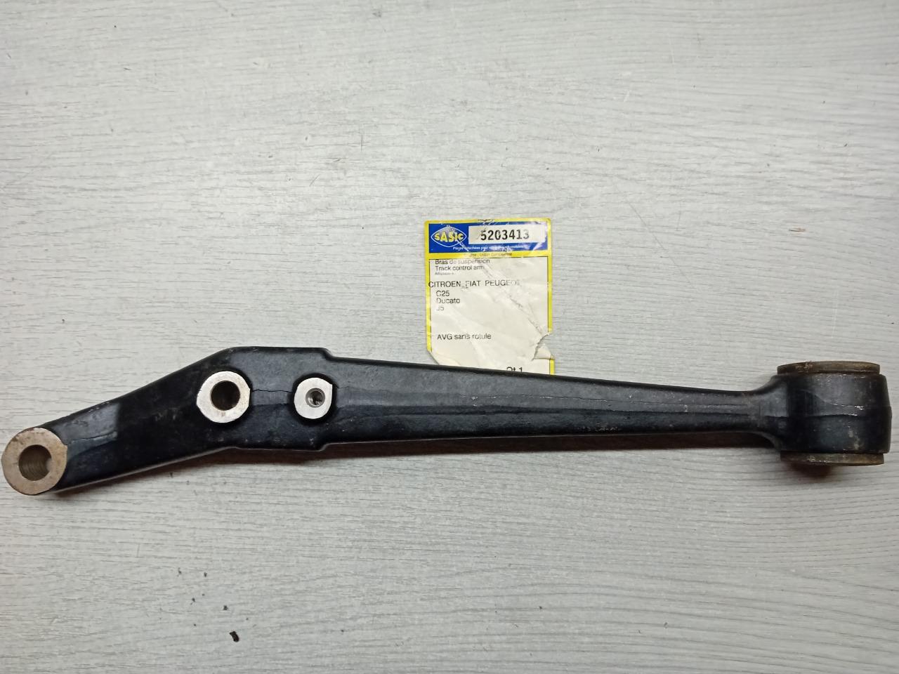 5203413 BRAS SUSPENSION AV CITROEN C25 PEUGEOT J5 LesAnciennes.com