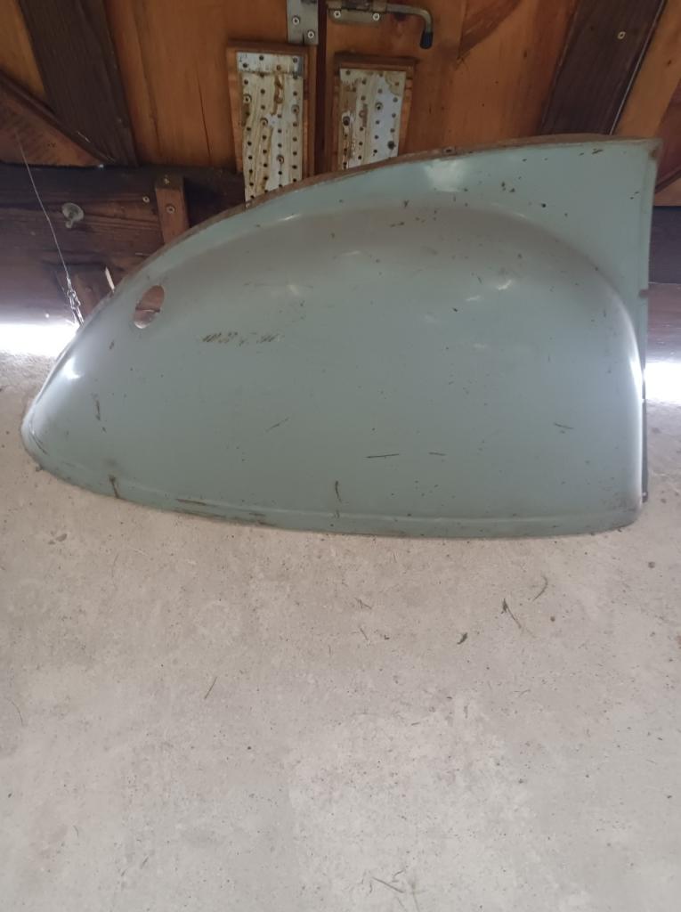 Aile arrière droite CITROEN 2CV LesAnciennes.com