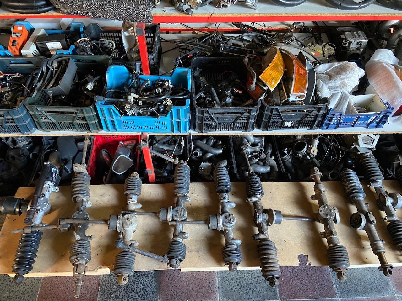 PORSCHE 911/930/912/914 Crémaillères de direction LesAnciennes.com