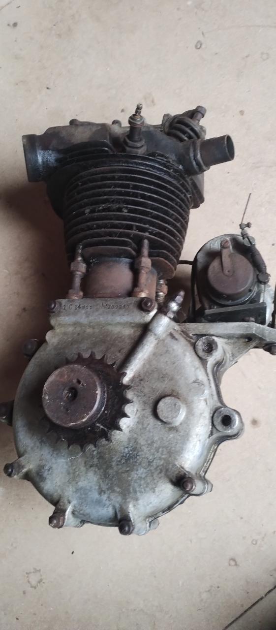 Moteur MAG 350 LesAnciennes.com