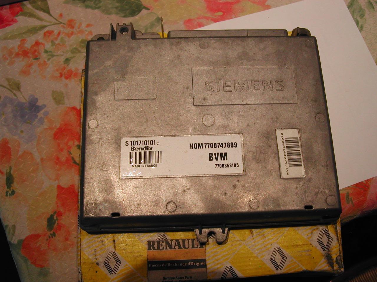 Calculateur RENAULT 21 (R21) LesAnciennes.com