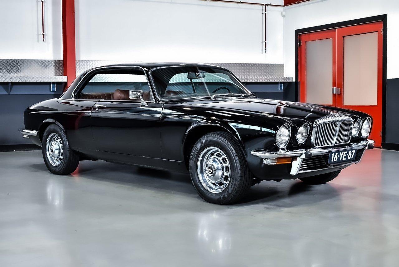 1977 Daimler Sovereign Coupe 4,2L I6 LesAnciennes.com