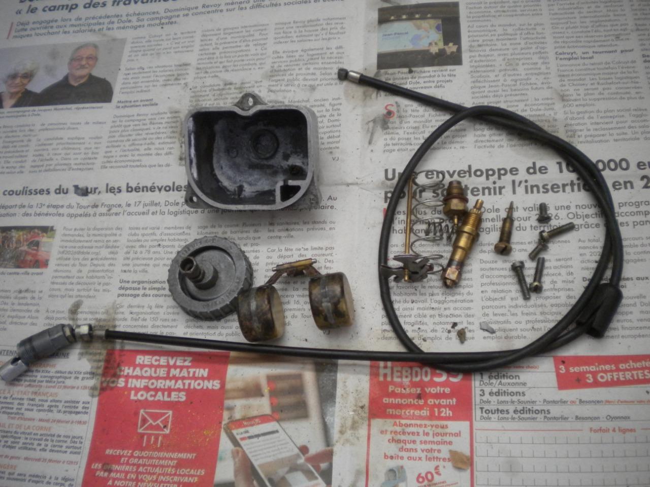 Pièces ENSEMBLE piéces carburateur moto vintage LesAnciennes.com