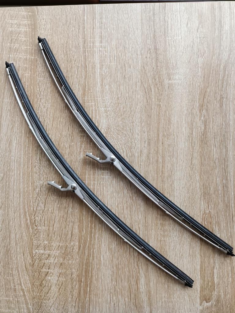 Balais essuie glace LAMBORGHINI Espada 400 GT 70-7 LesAnciennes.com