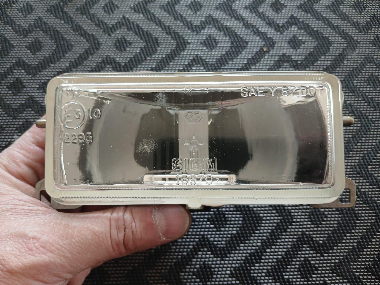 Phare longue portée blanc PEUGEOT 309 GTI 16 S LesAnciennes.com