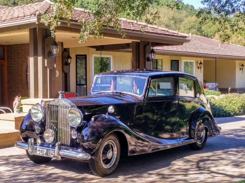 ROLLS ROYCE Silver Wraith - 1951 LesAnciennes.com