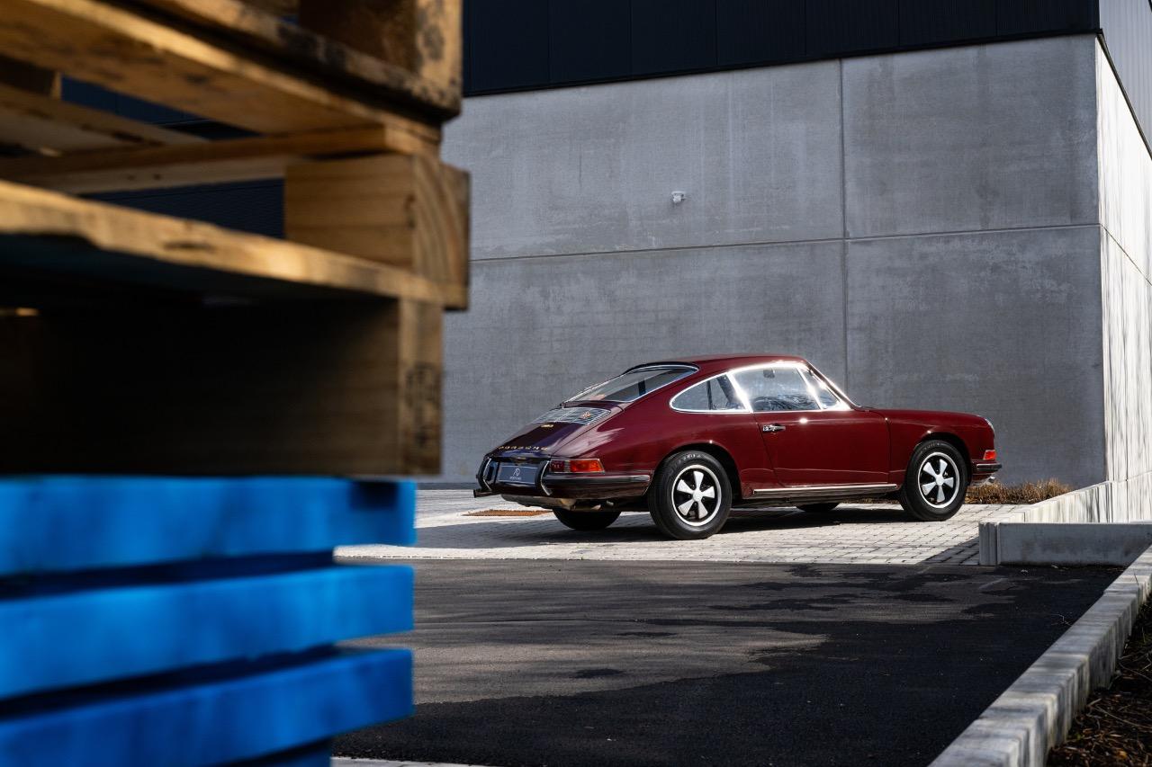 PORSCHE 911 S | Matching Numbers - 1968 LesAnciennes.com