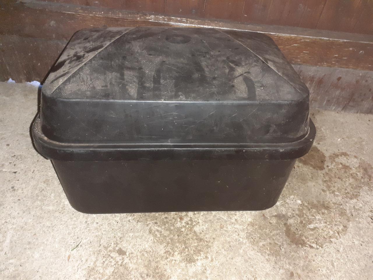 Top case DUNSTALL Top Case LesAnciennes.com