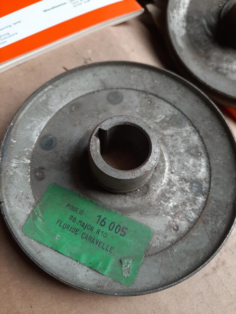 Poulie RENAULT Floride LesAnciennes.com