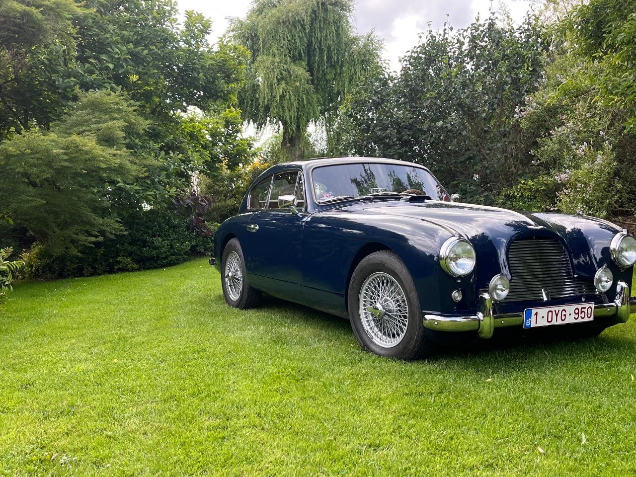 ASTON MARTIN DB2 /4 - 1954 LesAnciennes.com