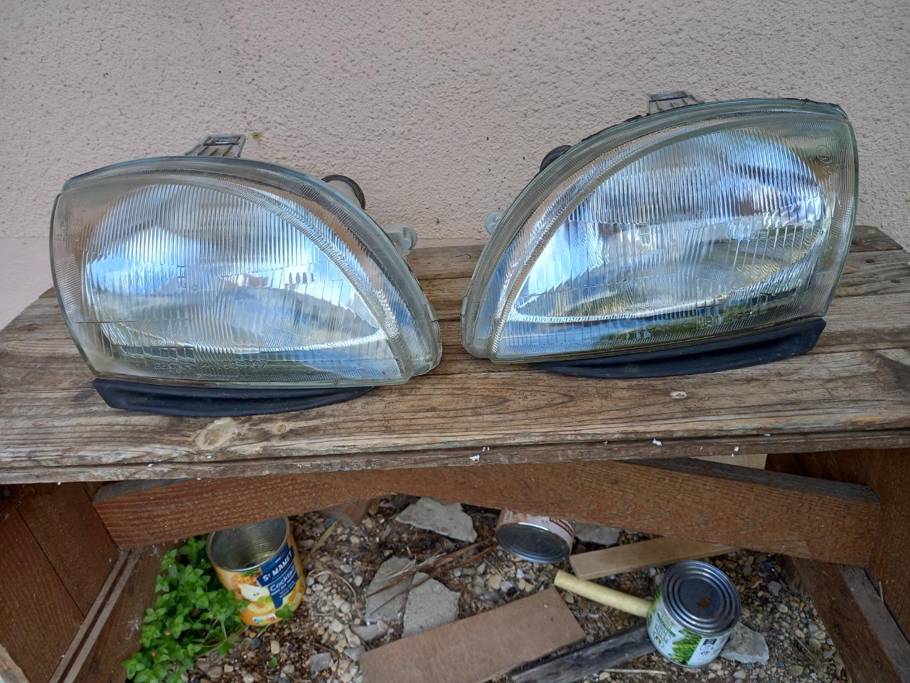 Phares FIAT Seicento LesAnciennes.com