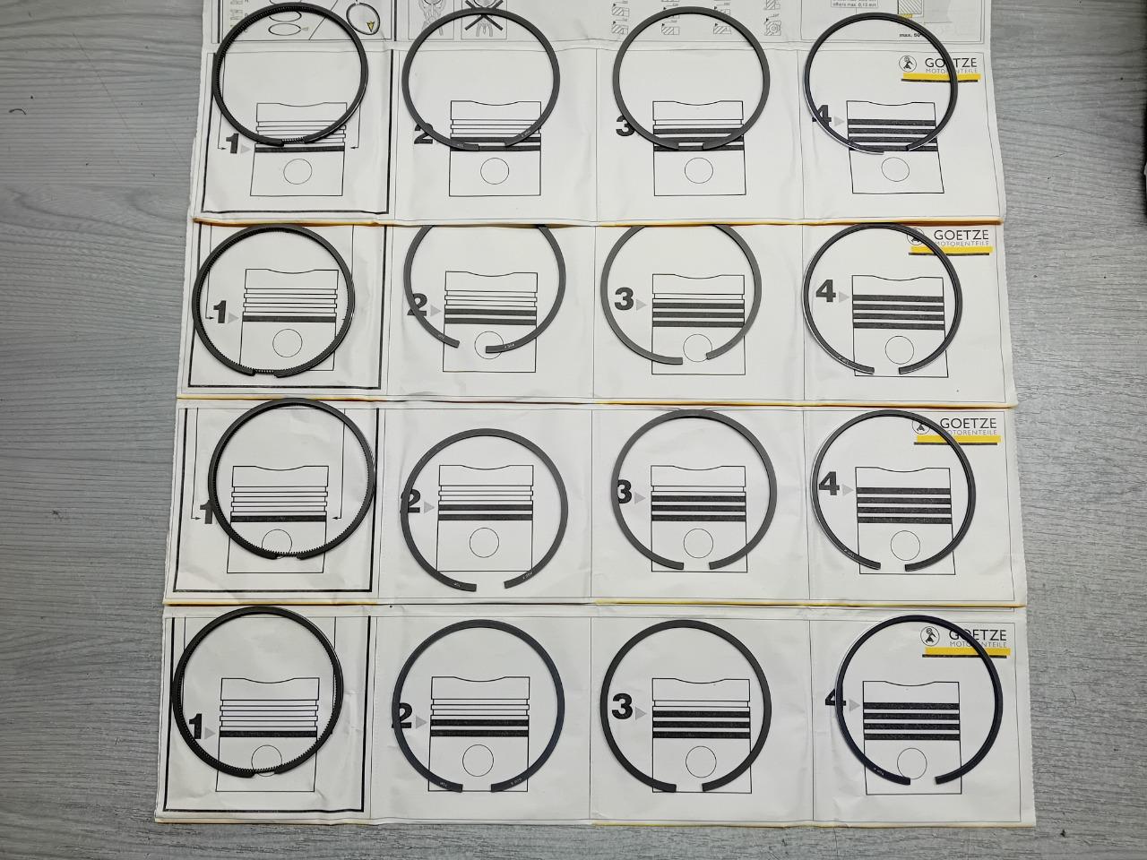 0631490010 JEUX SEGMENTS CÔTE STD 90MM PEUGEOT 404 LesAnciennes.com