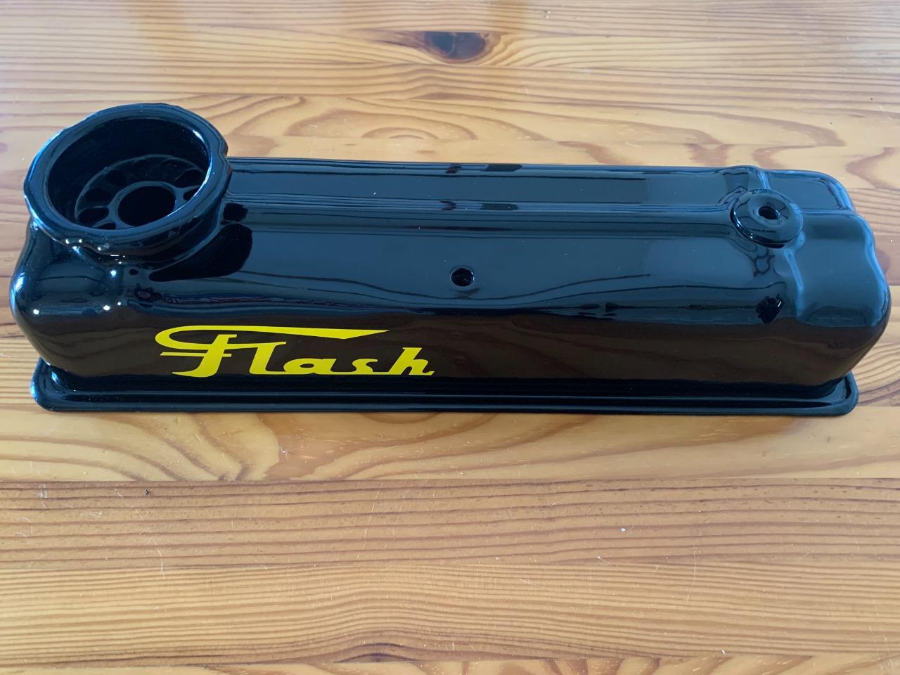 Cache-culbuteur SIMCA ARONDE "Flash" LesAnciennes.com