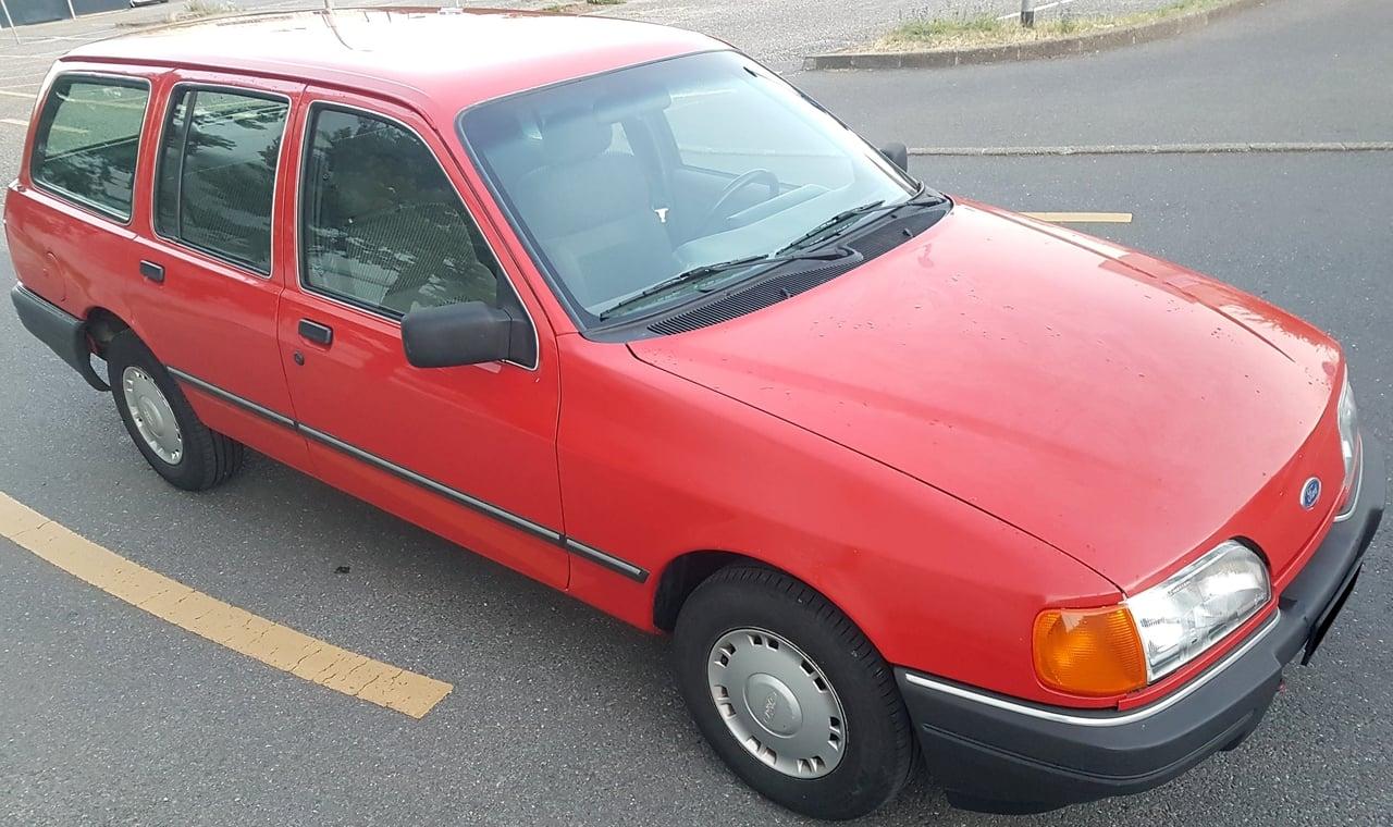 1988 Ford Sierra Estate 2.0i CL LesAnciennes.com