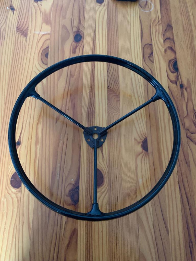 Volant RENAULT 3 et Fourgonnette R4 1ère série LesAnciennes.com