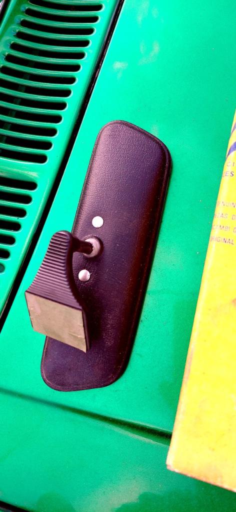 Retro interieur neuf ID LesAnciennes.com