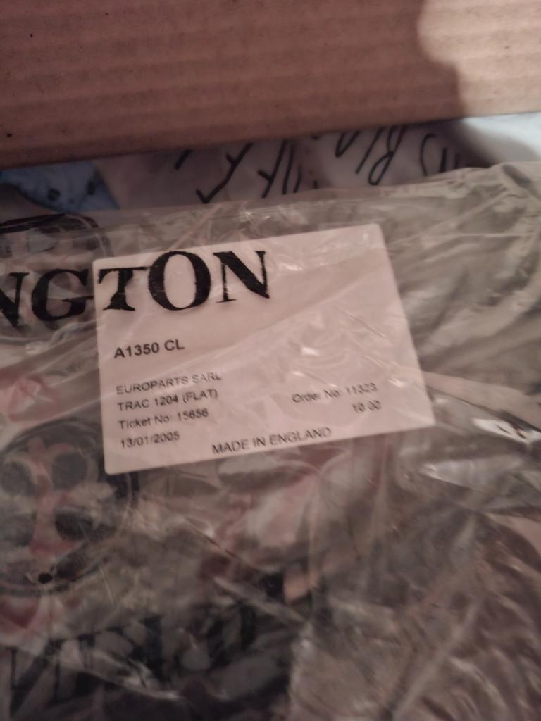 Tissu original avant 52 neuf LesAnciennes.com