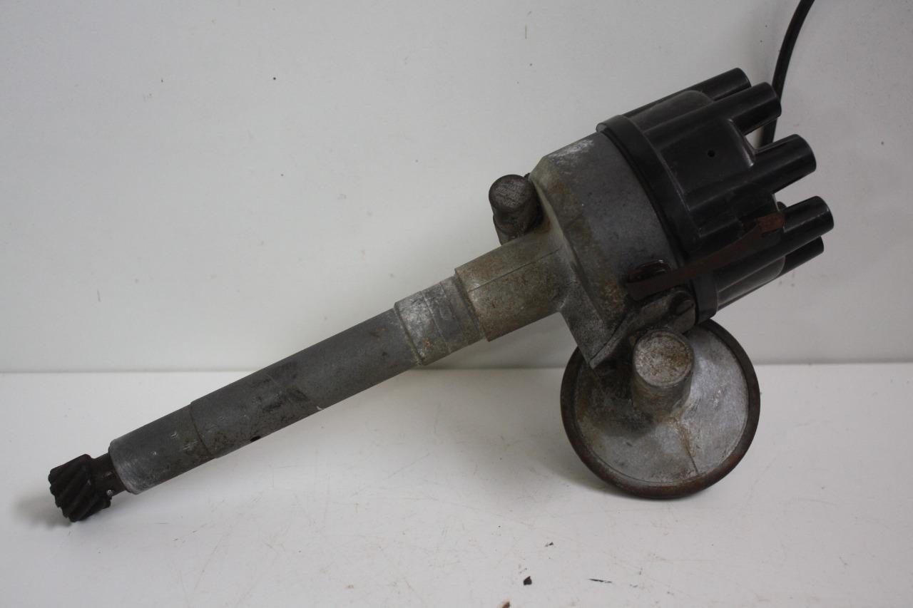 Allumeur Distributeur Simca V8 Chambord Versailles LesAnciennes.com