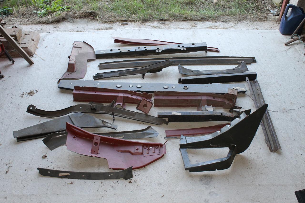 Lot de pièces CITROEN CX LesAnciennes.com