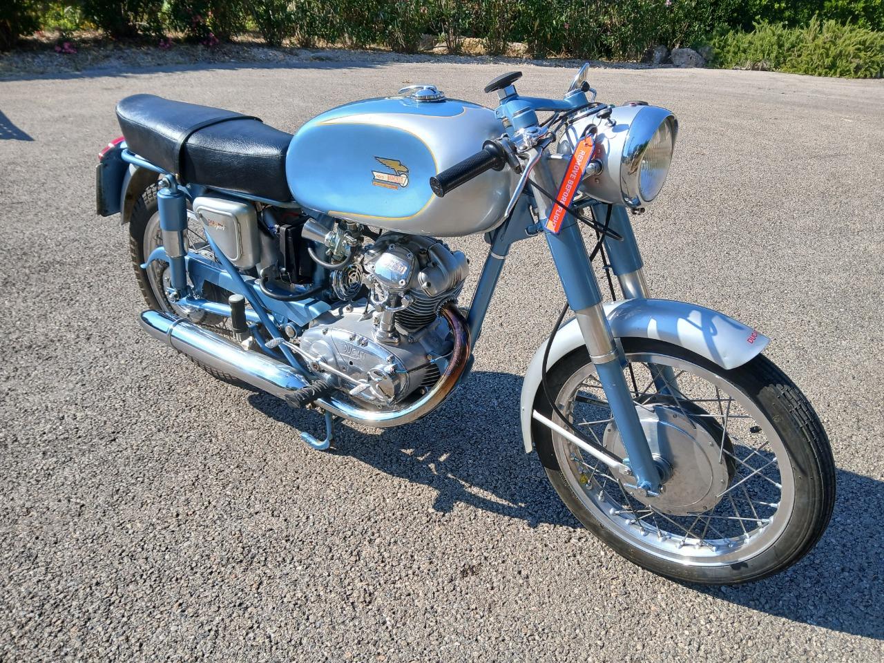 DUCATI 125 sport - 1963 LesAnciennes.com