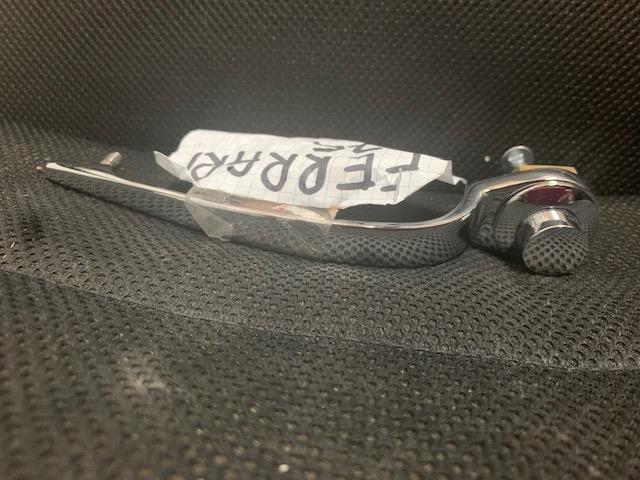 Poignées de porte extérieures pour Ferrari 275 Gtb LesAnciennes.com