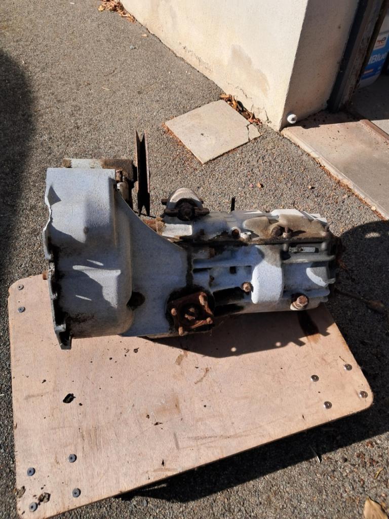 Boite de vitesse CITROEN Traction 11 BL LesAnciennes.com