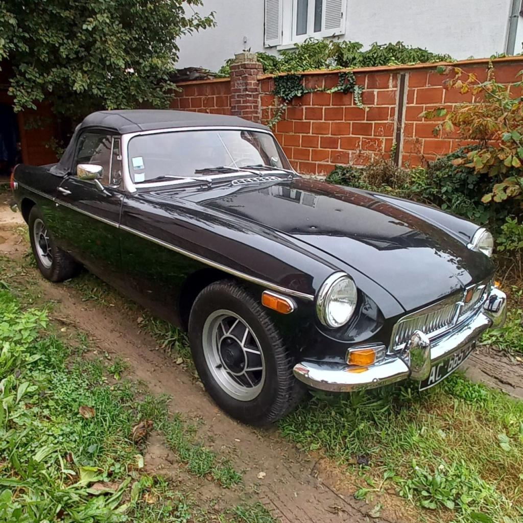 MG MGB Roadster - 1979 LesAnciennes.com