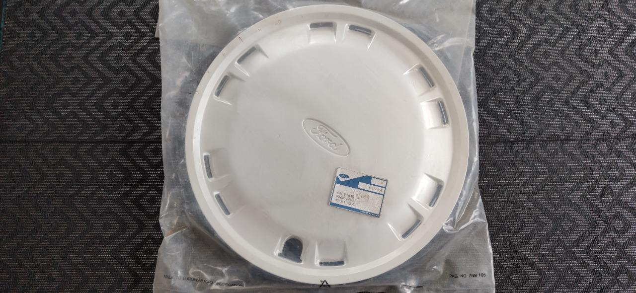 Enjoliveur de roue FORD Fiesta LesAnciennes.com