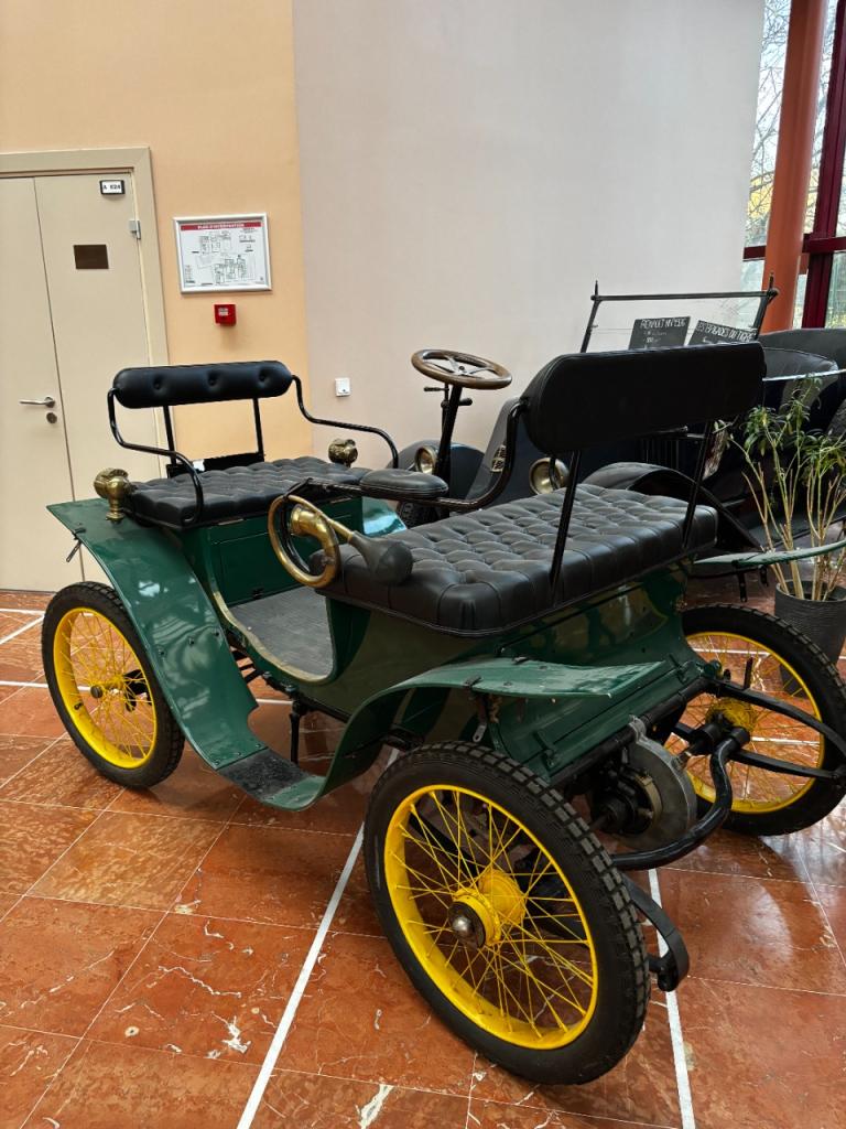 DE DION BOUTON Type D vis à vis - 1901 LesAnciennes.com