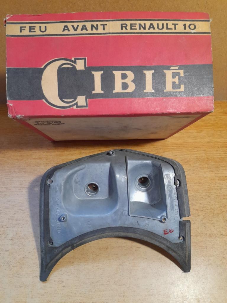 Platine clignotant gauche Renault 10 1er modèle LesAnciennes.com