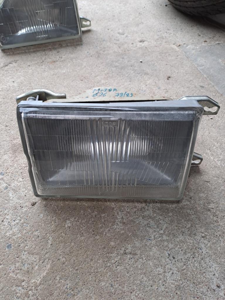 Phare MAZDA 626 LesAnciennes.com