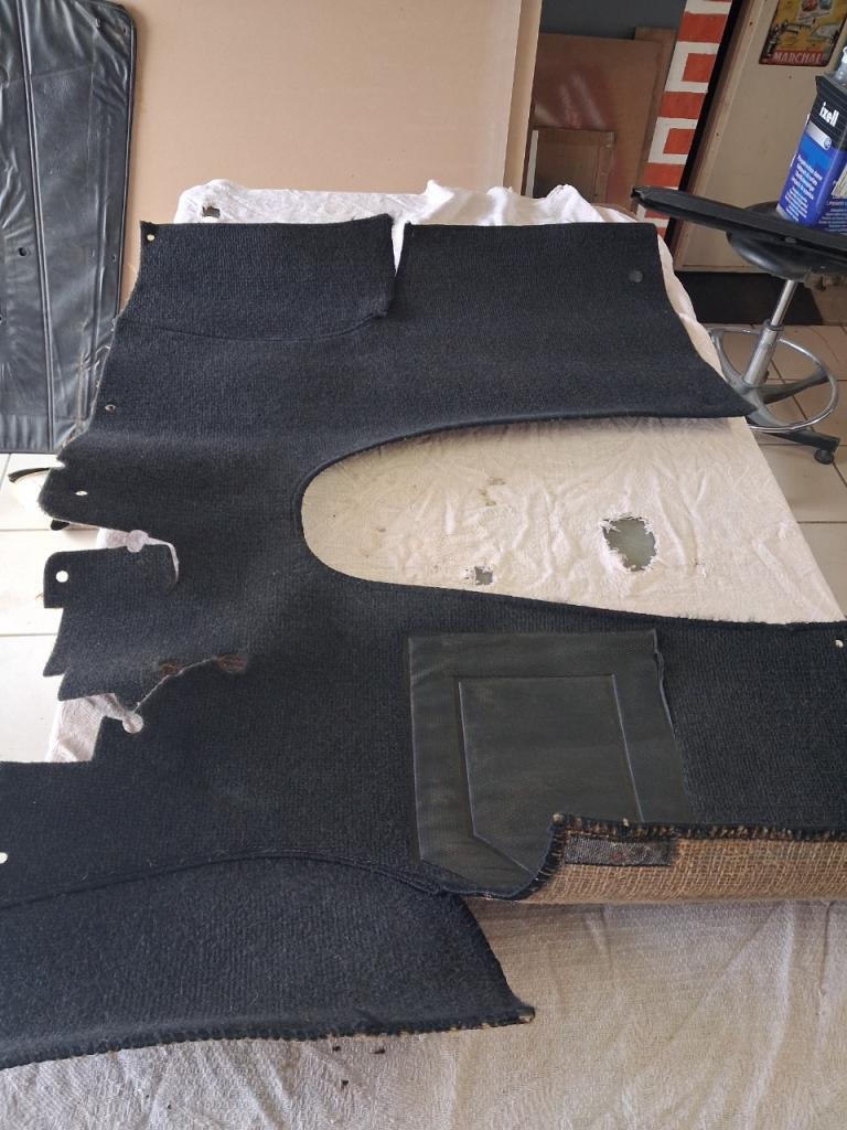 Tapis PEUGEOT 104 z coupe LesAnciennes.com
