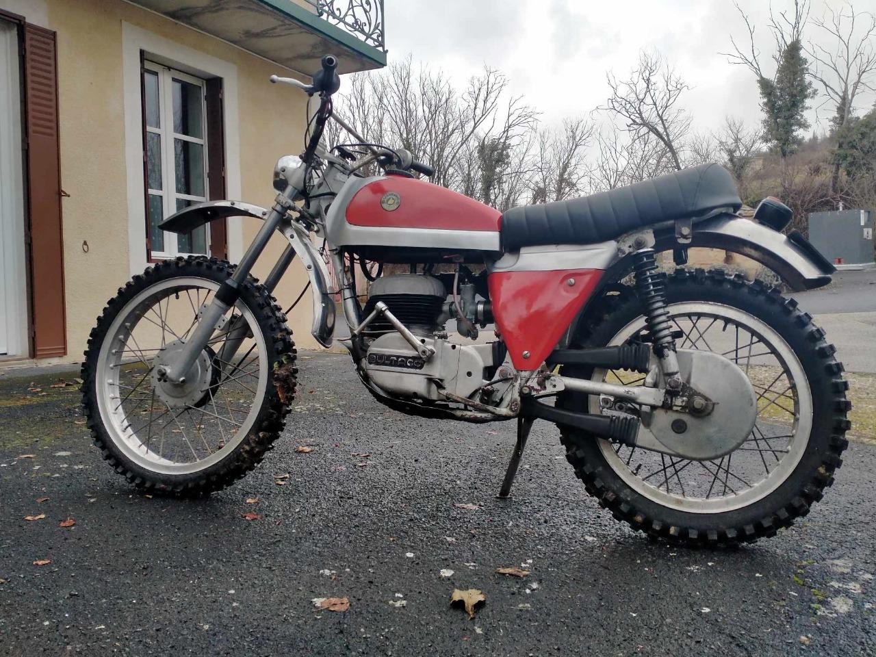 BULTACO Matador MK4 - 1973 LesAnciennes.com