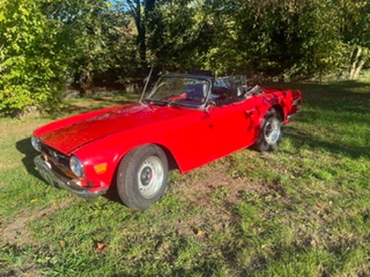 1972 Triumph TR6 LesAnciennes.com