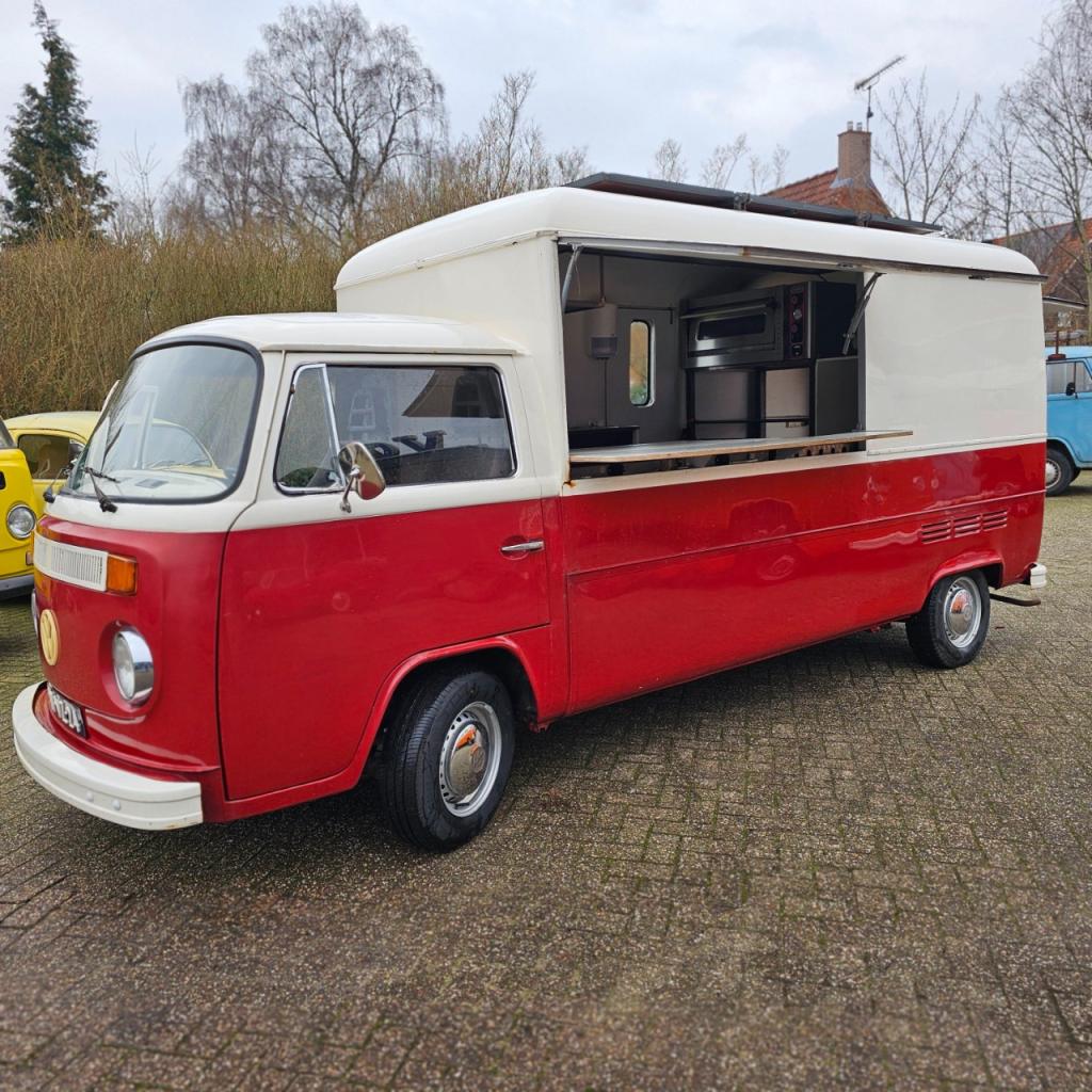 VOLKSWAGEN Combi Kemperink - 1973 LesAnciennes.com