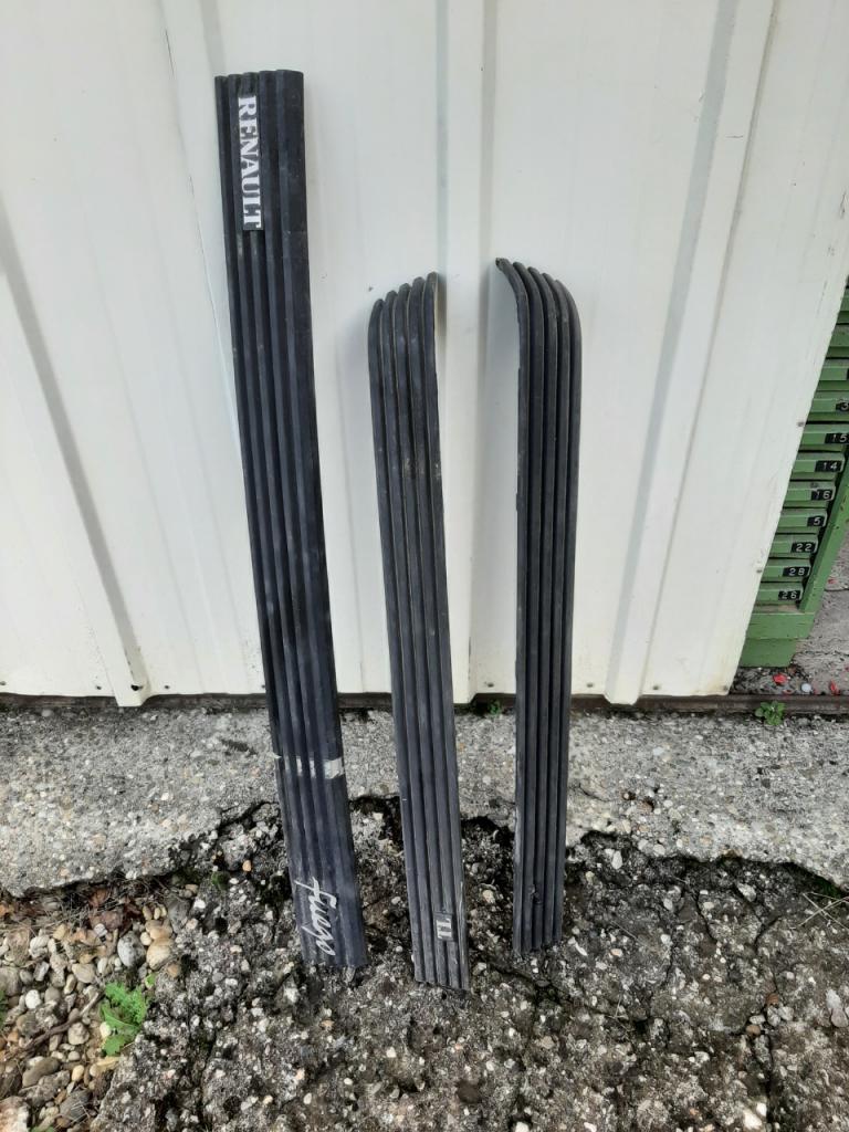 Pièces RENAULT Fuego LesAnciennes.com