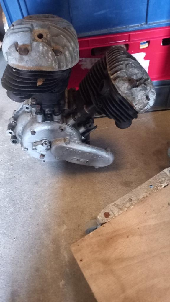 Pièces RENE GILLET G1 LesAnciennes.com