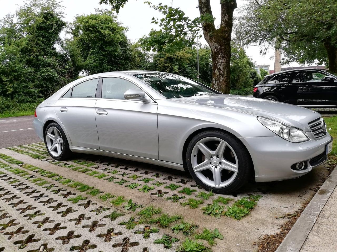 2005 Mercedes-Benz CLS350 C219 LesAnciennes.com