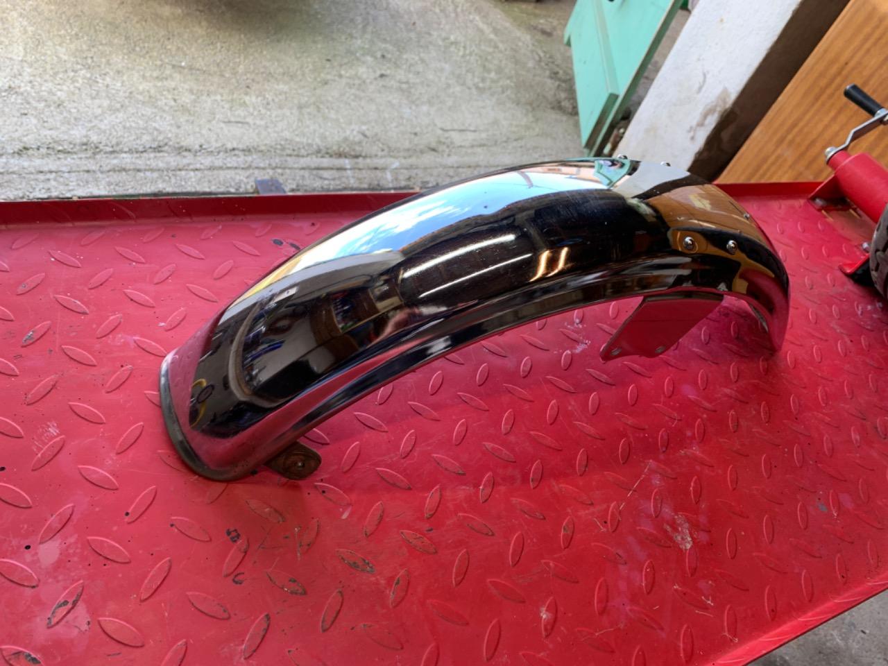 Garde boue KAWASAKI Z650 Kb LesAnciennes.com