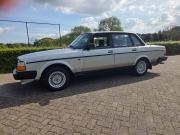 image_1-VOLVO 240 sedan - 1987