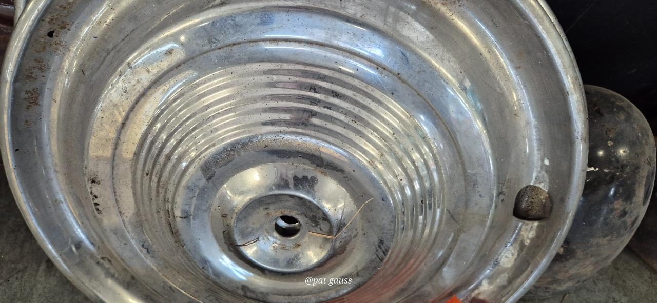 Pièces RENAULT Caravelle LesAnciennes.com